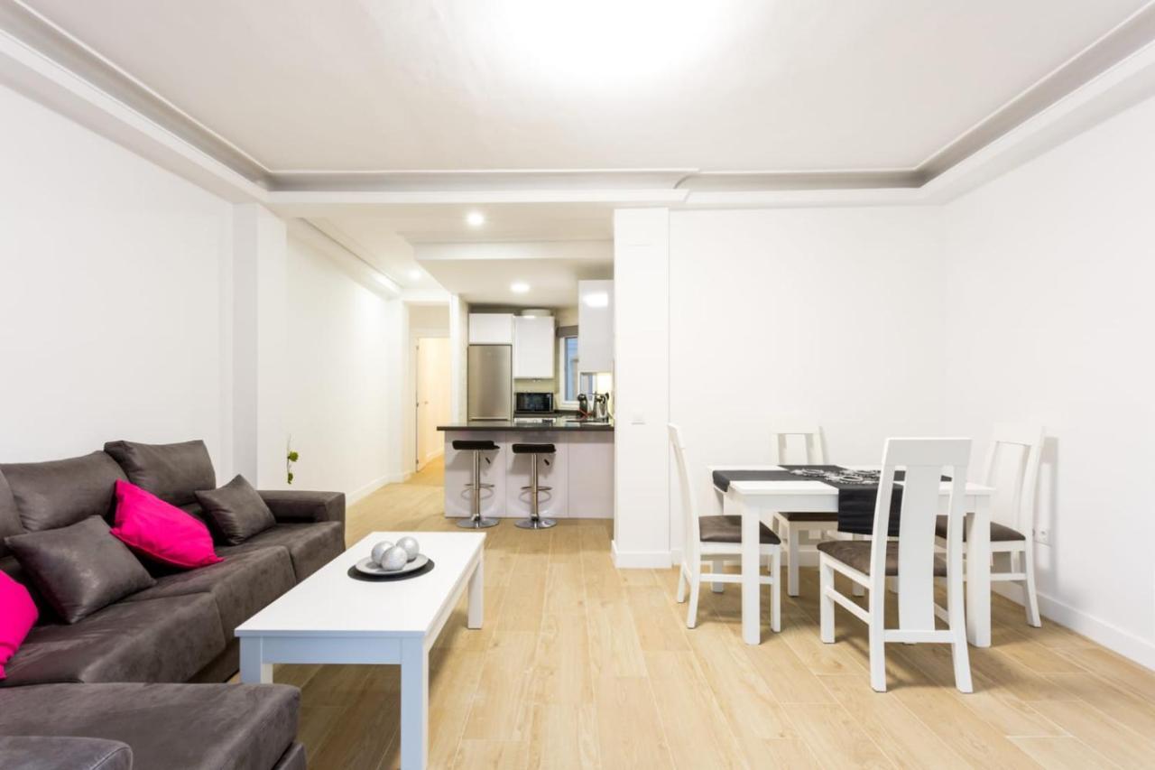 Rentalsevilla Plaza De La Alfalfa Екстер'єр фото